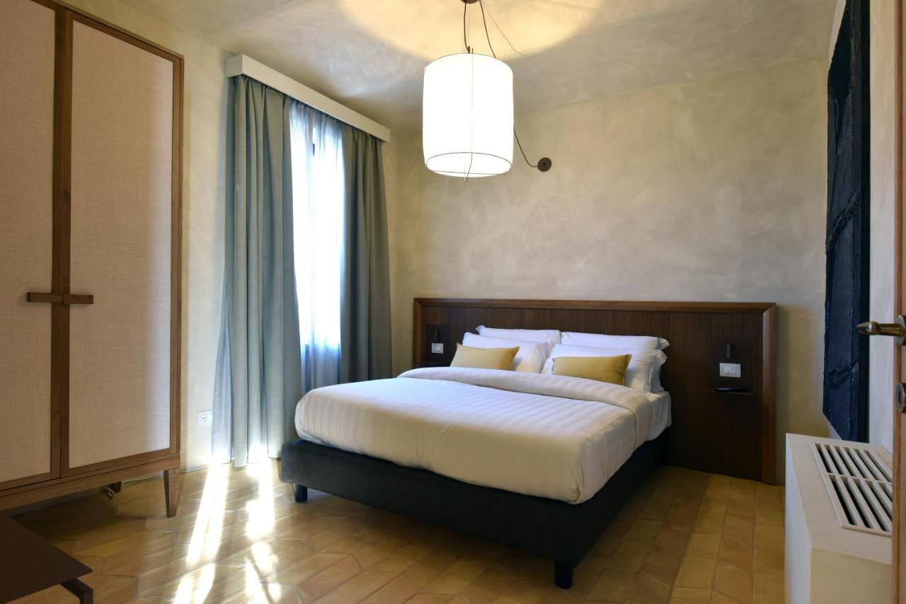 Cascina La Badia Bed & Breakfast Montegrosso d'Asti Exterior photo